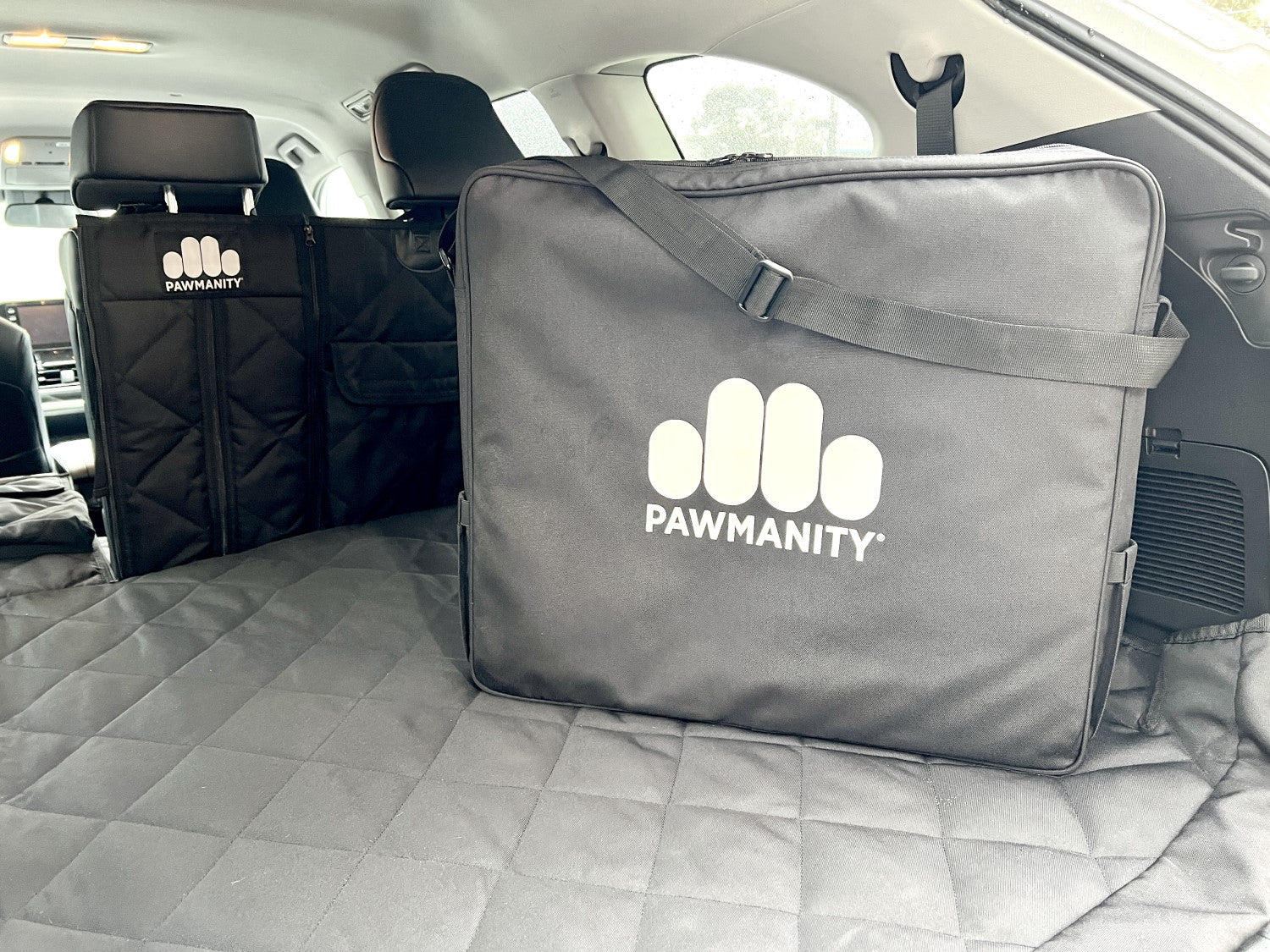 SUV Access Liner for Dogs | Luxury Pet Travel | Pawmanity
